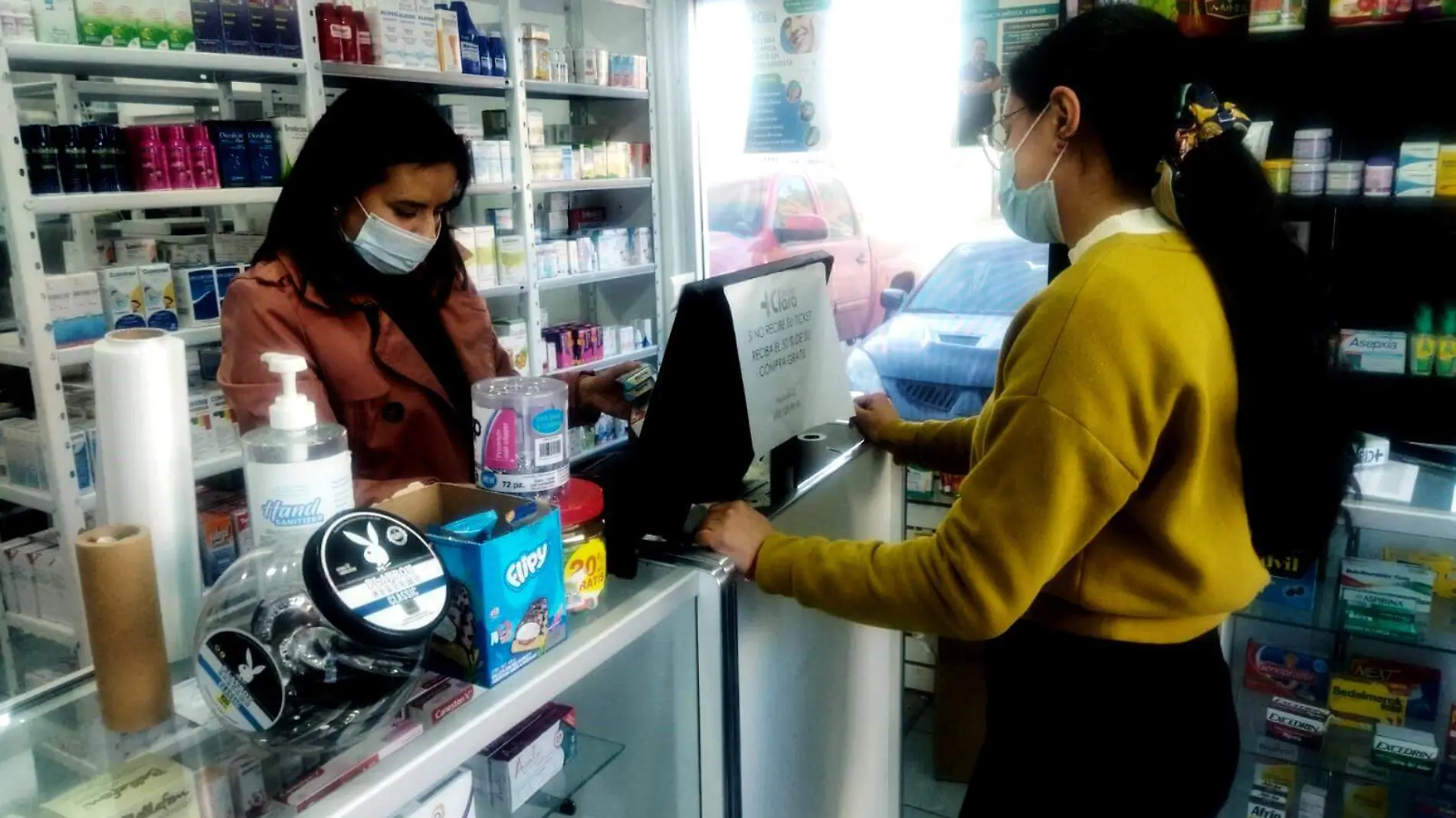 Farmacias locales ofrecen el servicio de pruebas rápidas de Covid-19